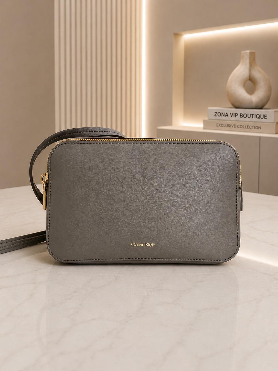 BOLSO CALVIN KLEIN GRIS TOPO